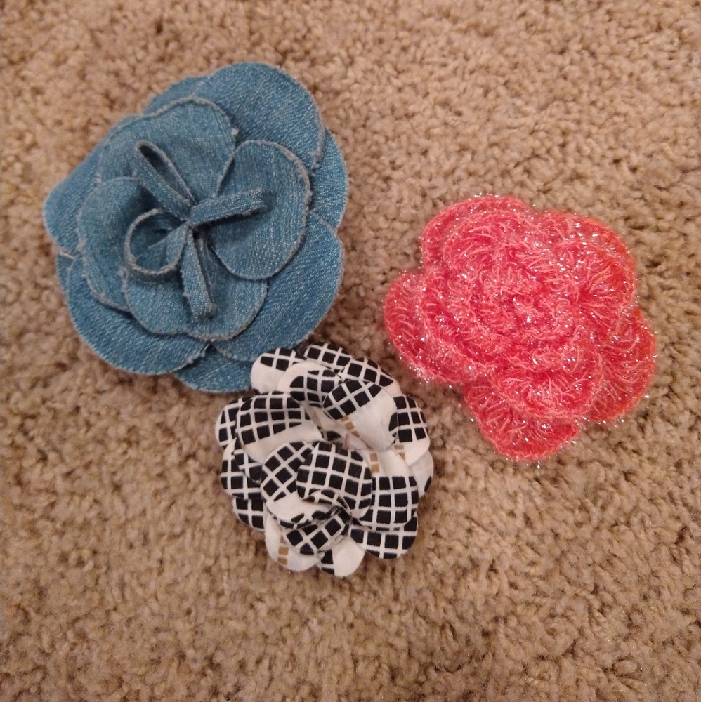 3 Fabric Flowers